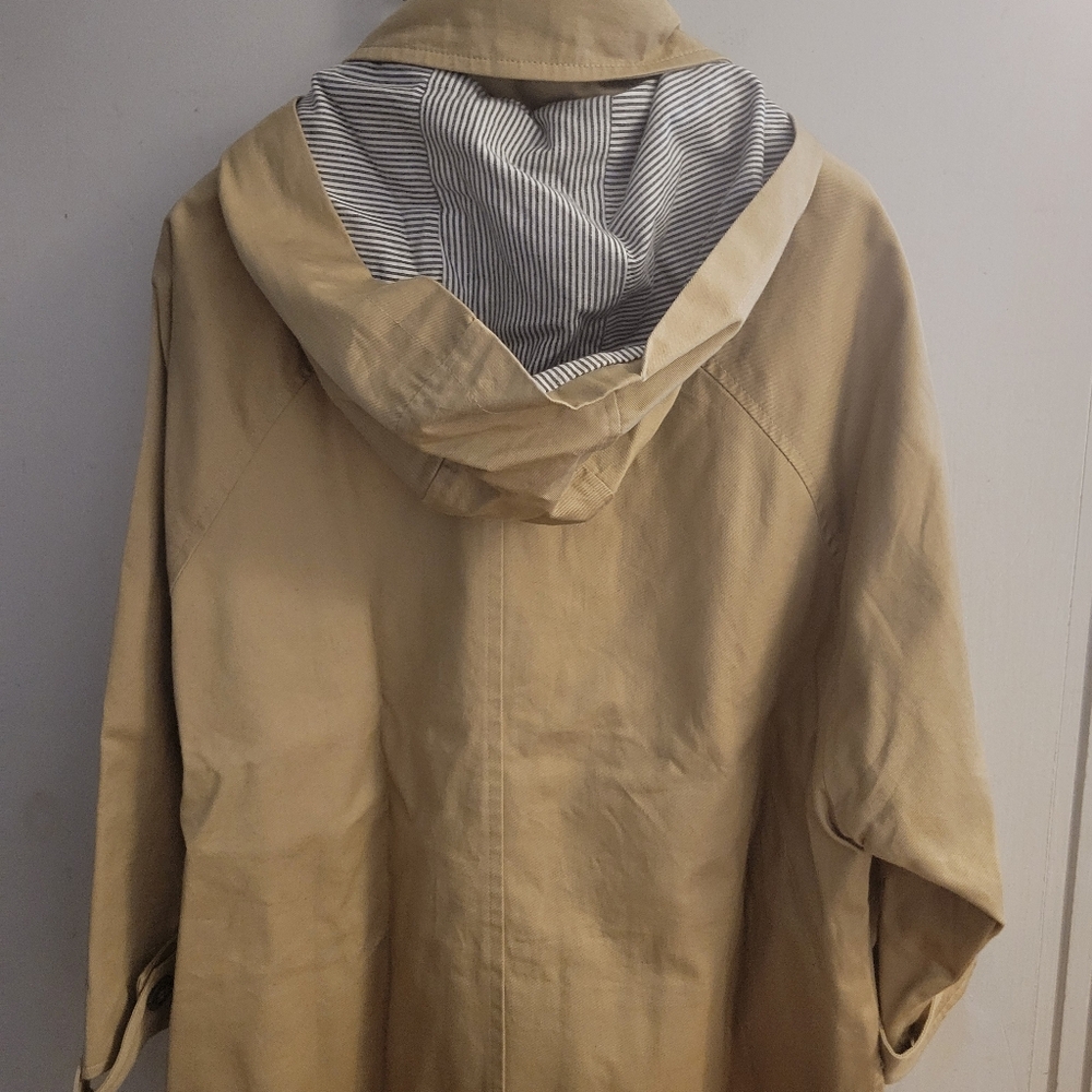 Vasia Tan Short Trench Coat - Size XS - Picture 4 of 4